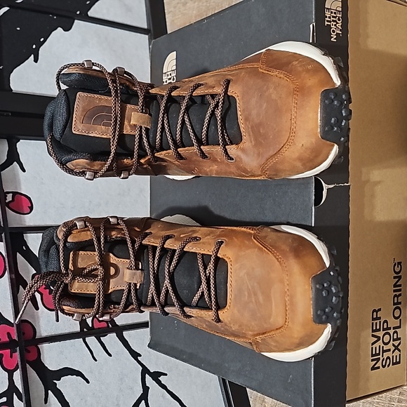 North Face Vals Mid Leather Waterproof Boots Size 10 NWB - Picture 3 of 7